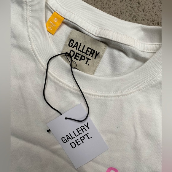 Gallery dept tees - Picture 4 of 8